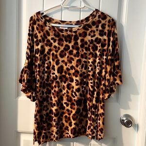 LuLaRoe shirt. Cheetah print